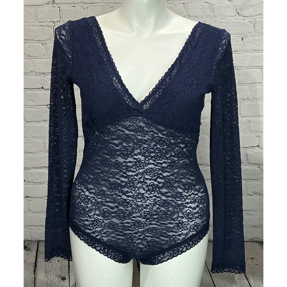 Aerie Junior’s Blue Lace Long Sleeve Plunge Bodysuit (Size XL)